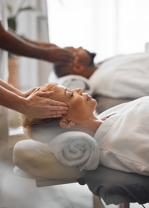 hands head and massage with a woman customer in a 2026 01 09 10 55 36 utc
